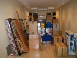 перевезли двухкомнатную квартиру в Алматы